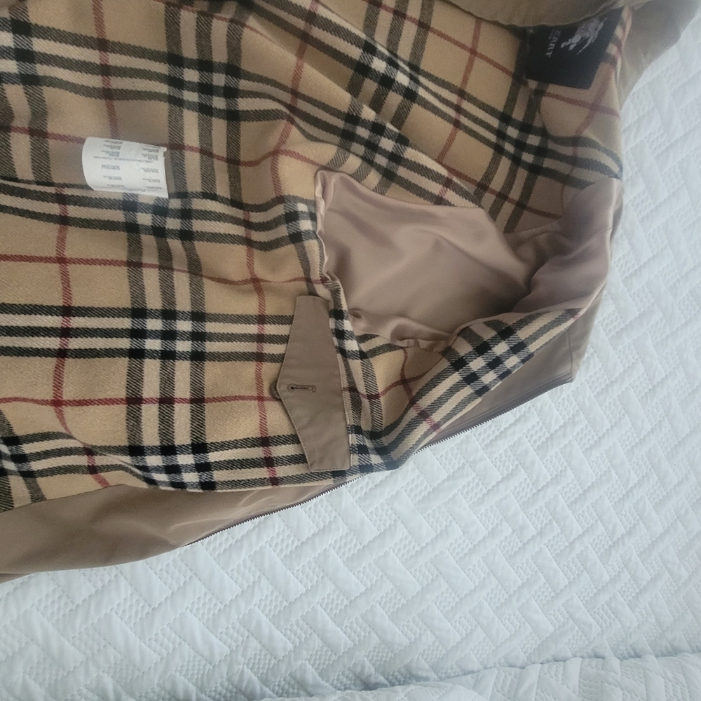 Jacket - Picture 10 of 14